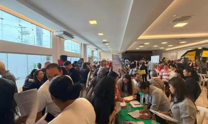 'PAT nos Bairros' leva mais de 400 vagas de emprego a Nova Veneza, em Sumaré